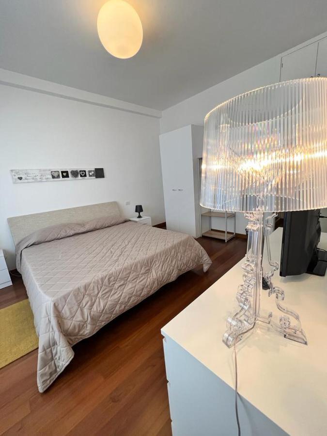 Piazza Italia Luxury Apartment 끼안챠노테르메 외부 사진